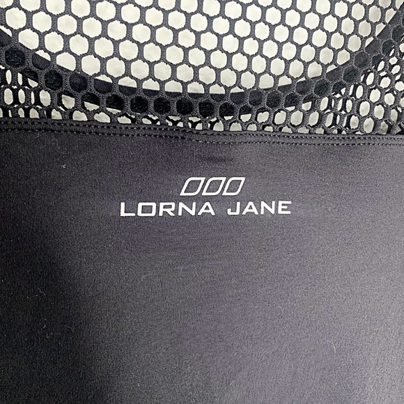 Lorna Jane Perforated Mesh-Yoke Long Sleeve Tee in Black - Picture 4 of 5